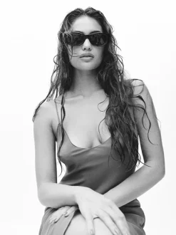 Discount The Mulholland - Black Women Accessories